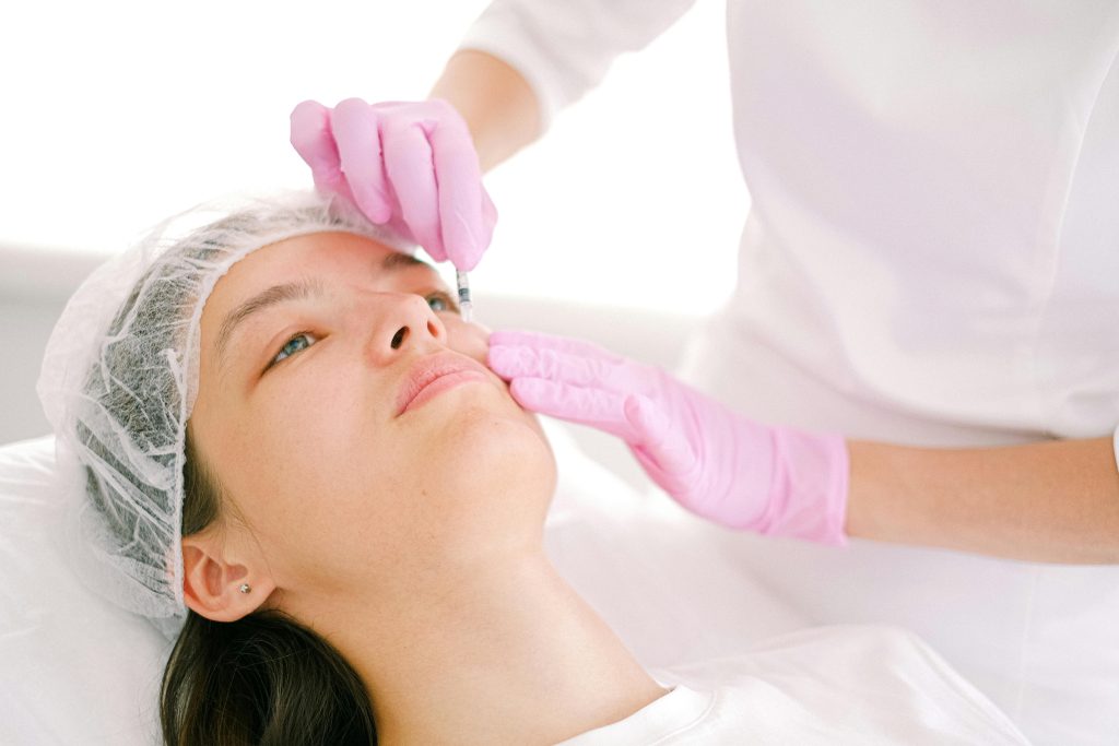 Injectare botox pe zone la alegere